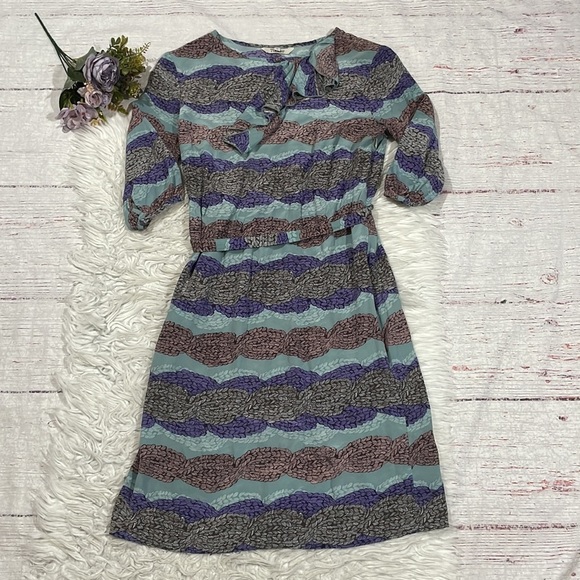Tucker Silk Feather Patterned Ruffle Detail 3/4 Sleeve Dress - Picture 1 of 11
